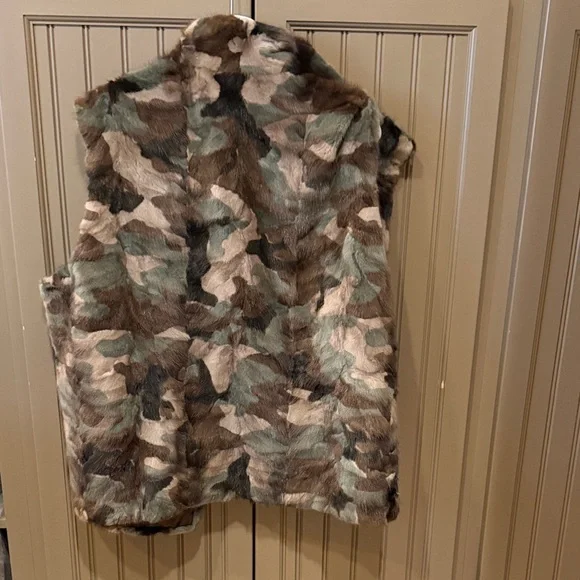 David Green Mink Camouflage Vest - Picture 5 of 5